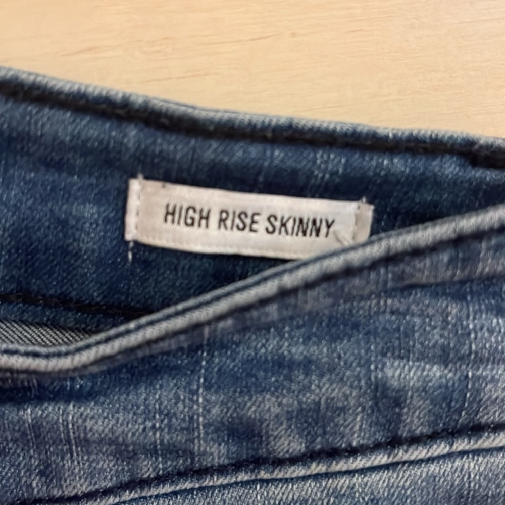 William Rast Jeans- High Rise Skinny - Picture 6 of 7